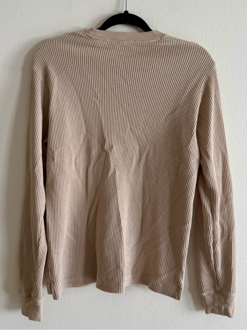 Uniqlo • Beige Long Sleeve Waffle Knit Shirt - Picture 2 of 3